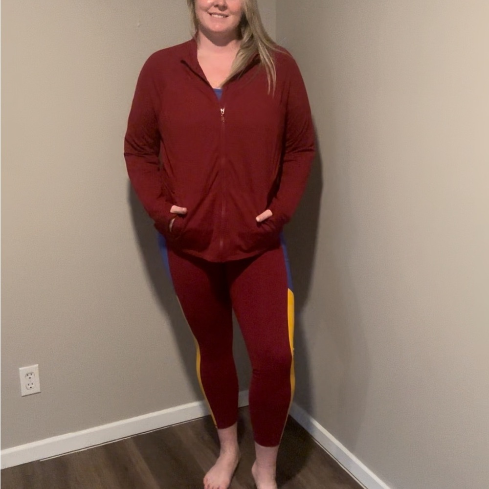 Barely Worn Three Piece Fabletics Set! - image 3